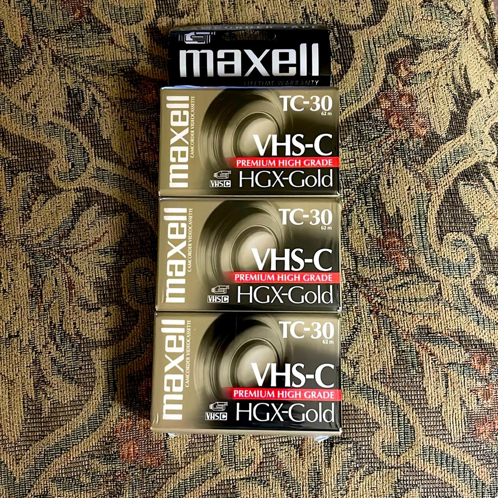 New pack of 3 Maxell TC-30 VHS-C HGX-Gold
